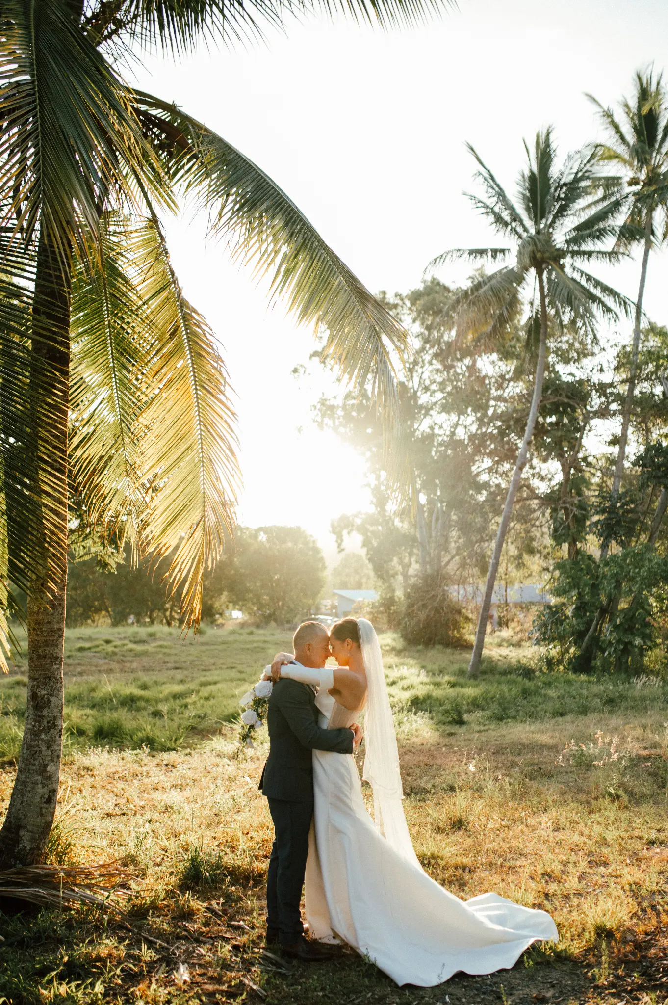marriage celebrant cairns tropical north queensland elopement celebrant cairns